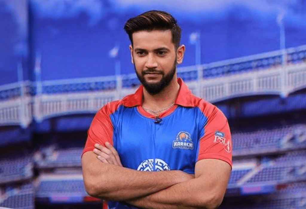 Imad Wasim in PSL uniform